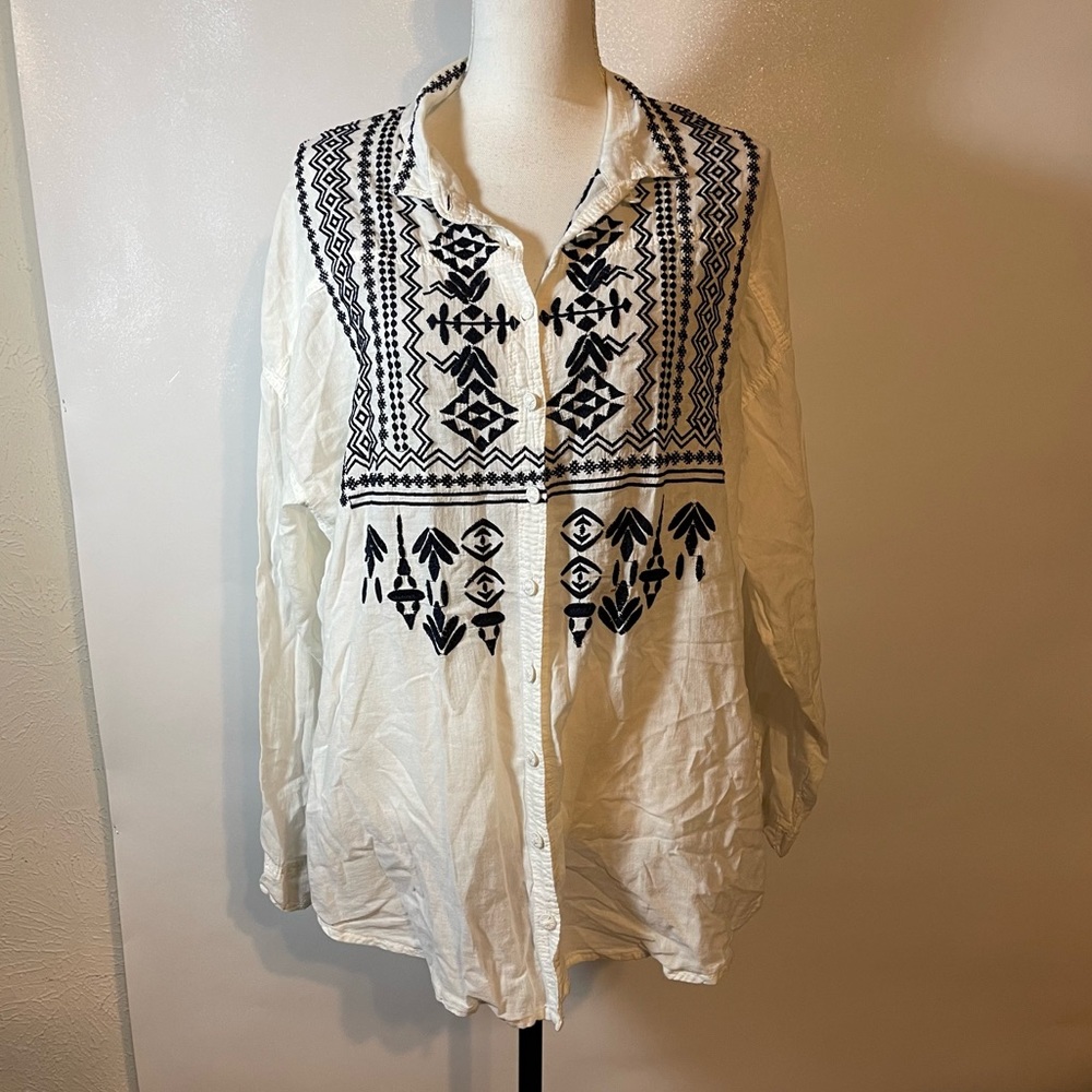 BIYA Boho Embroidered Button Up Blouse Women’s Size Large